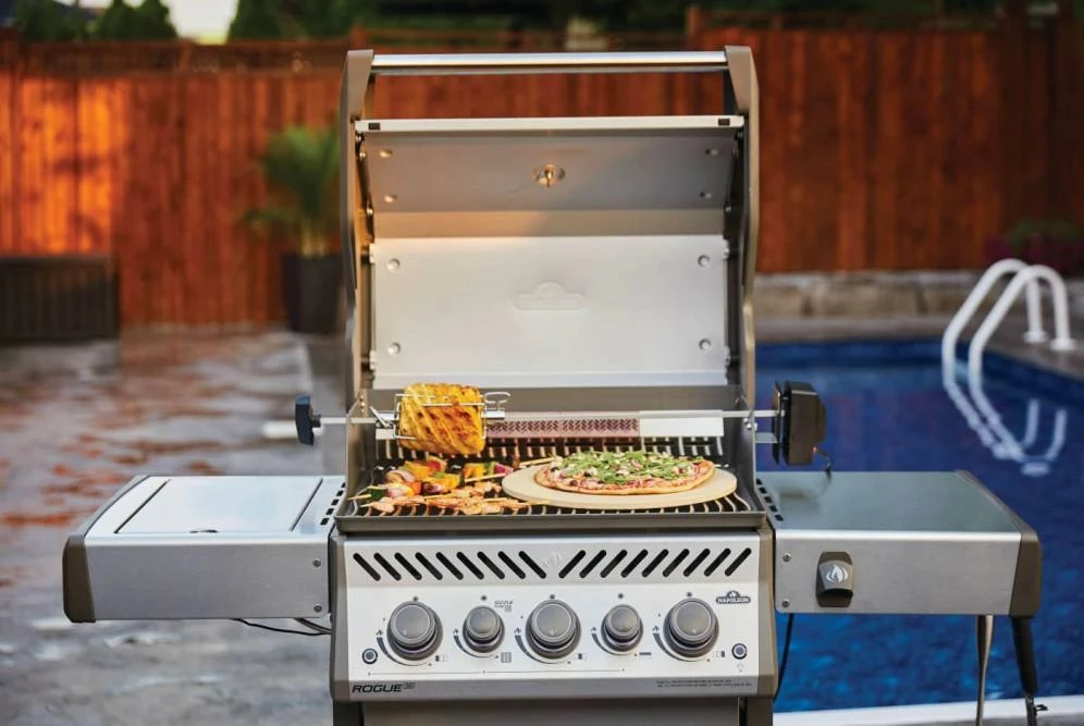 Napoleon Grills Rogue SE 425 RSIB With Infrared Side And Rear Burners , Propane, Stainless Steel - Image 5